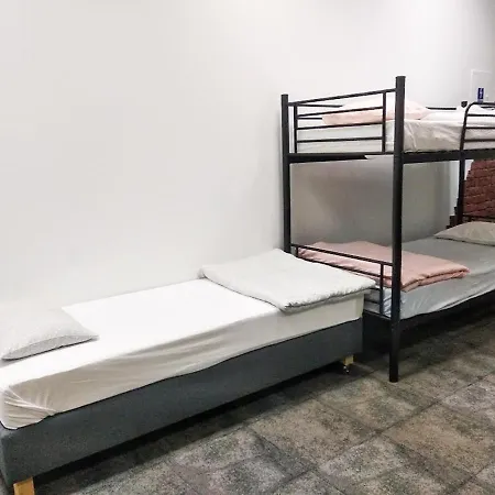Music Hostel *