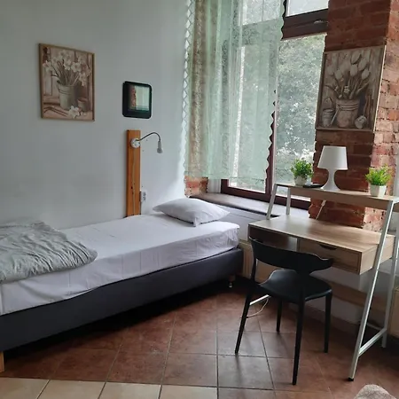 旅馆 Piotrkowska *