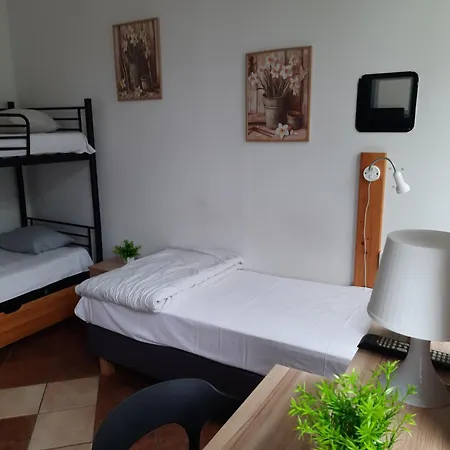 旅馆 Piotrkowska 罗兹