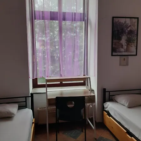 旅馆 Piotrkowska *